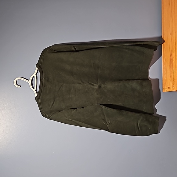 Denver Hayes sweater - Picture 2 of 3